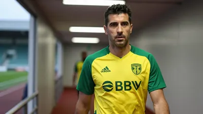 Hollywood star Hugh Jackman has expressed interest in buying a stake in Norwich City, citing his family ties and...