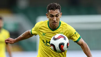Sheffield United host Norwich City in a Championship clash with both teams level on five goals this season, as historical...